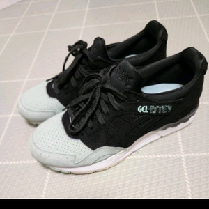 아식스 GEL-LYTE V 헬스장 운동화270