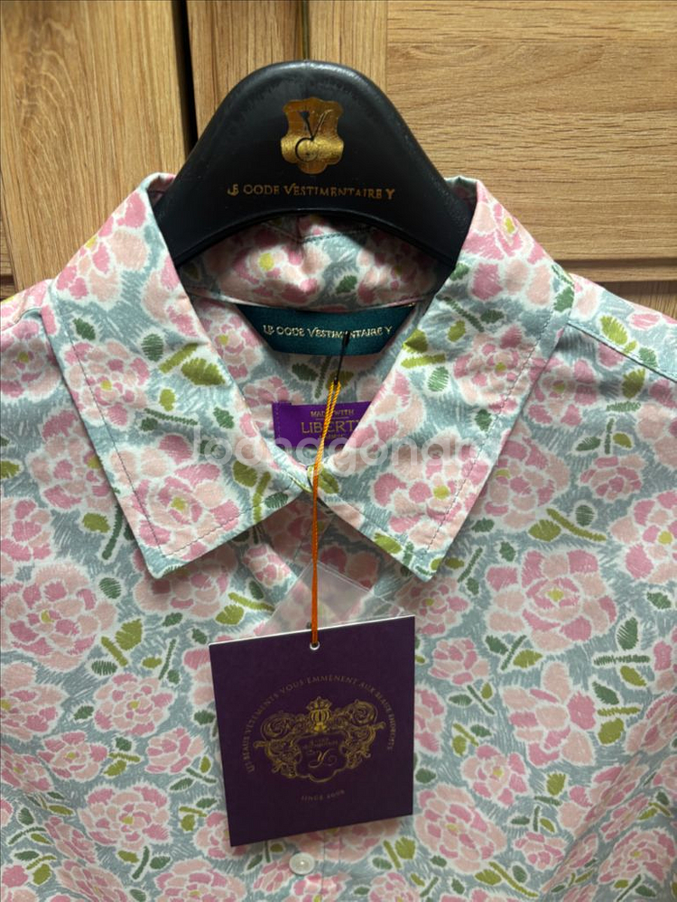 코스모폴리탄 쥴라이 예지스 블라우스--2