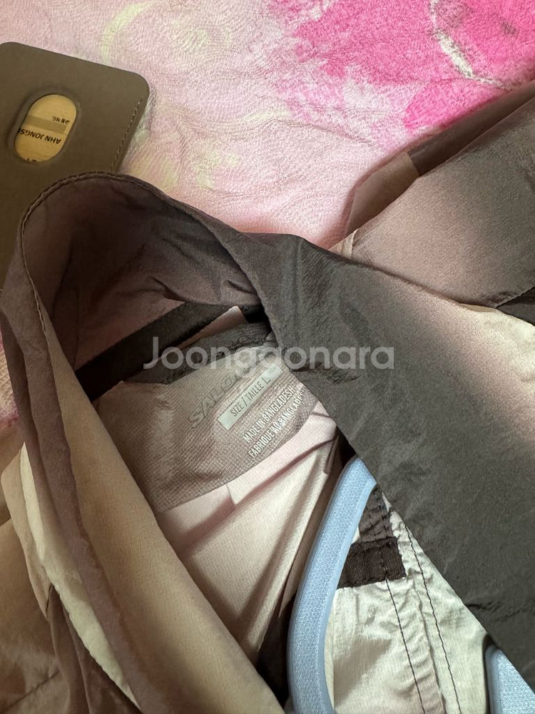 살로몬 바람막이 L--8