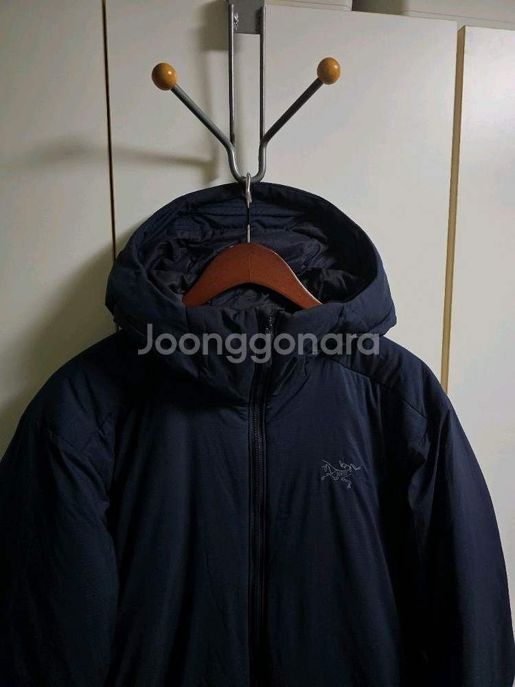 아크테릭스 아톰 헤비웨이트 후드 네이비 S 세륨--1