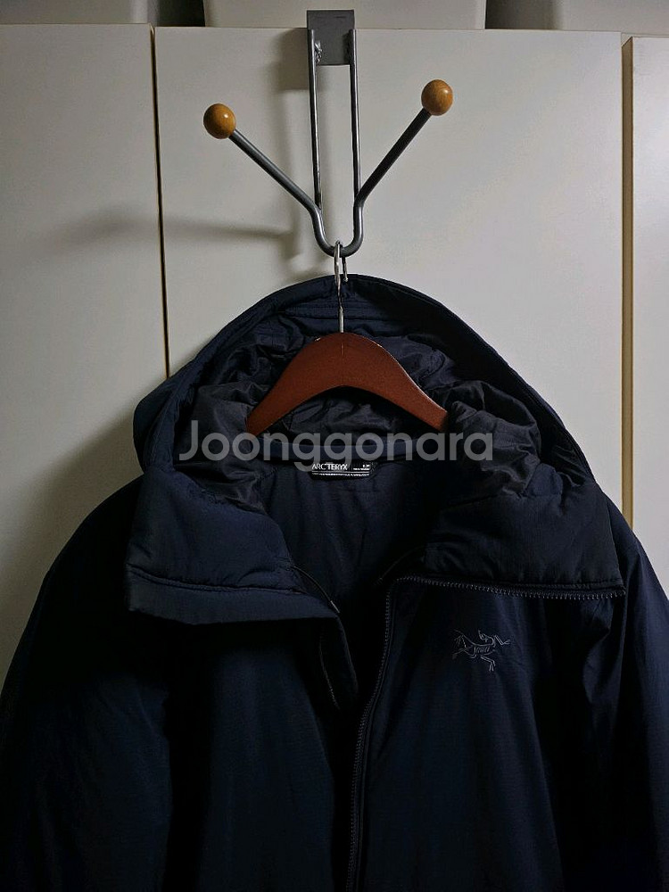 아크테릭스 아톰 헤비웨이트 후드 네이비 S 세륨--2