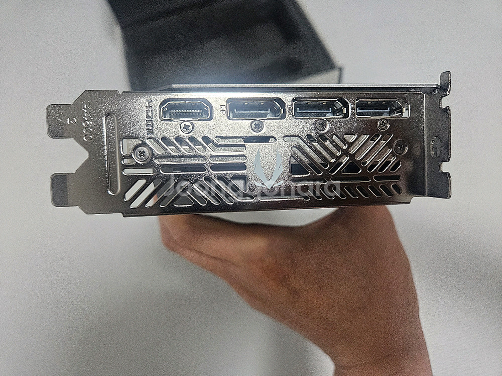 조텍 GAMING 지포스 RTX 5060Ti 16G--2