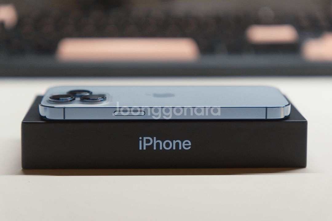 아이폰 13프로 256g 시에라블루--4