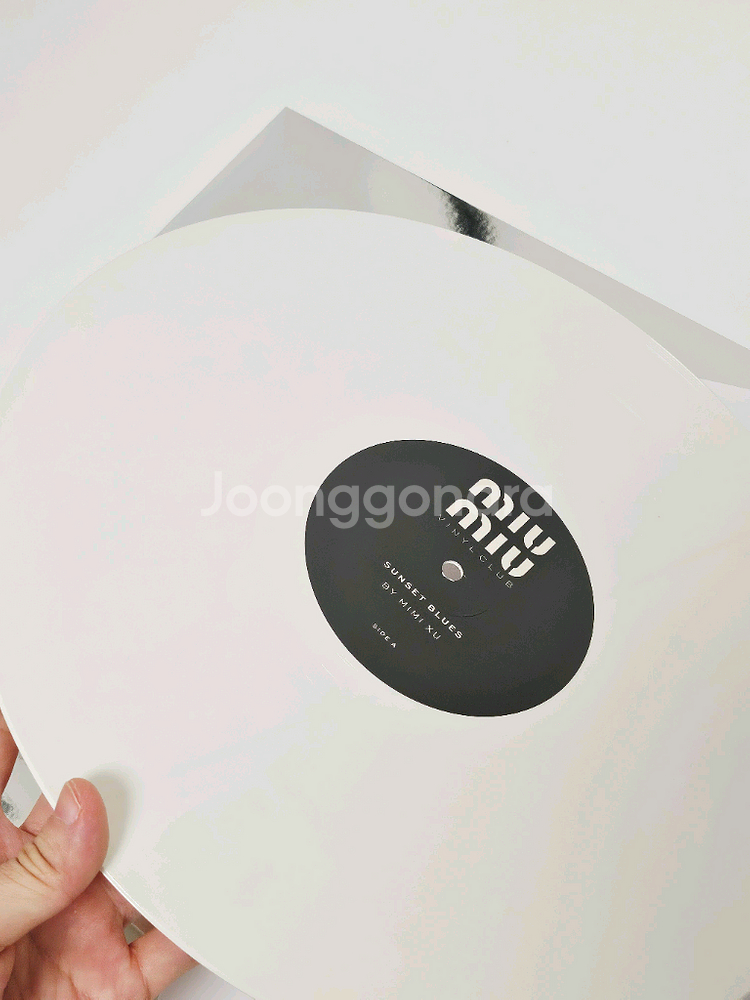 미우미우 VINYL CLUB LP판--3
