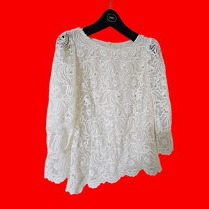 매긴 McGINN 아이보리 레이스퍼프 7부소매 블라우스