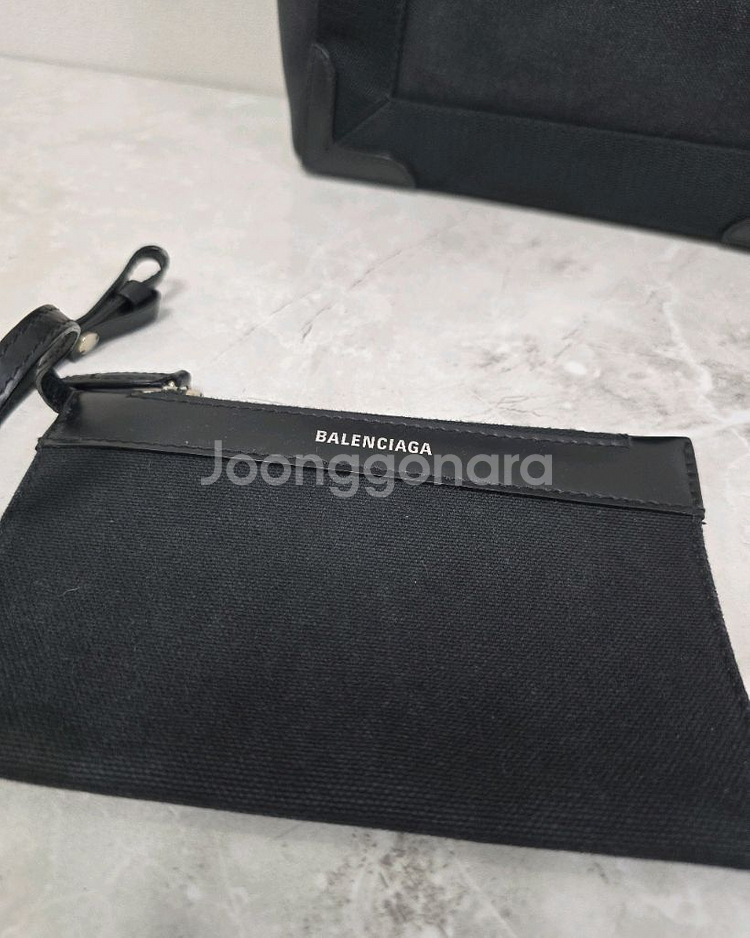 발렌시아가 카바스 토트백 xs--1