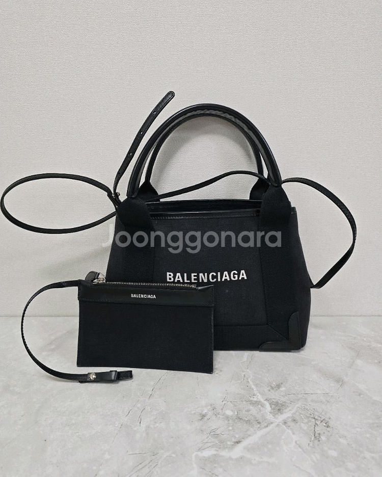 발렌시아가 카바스 토트백 xs--0