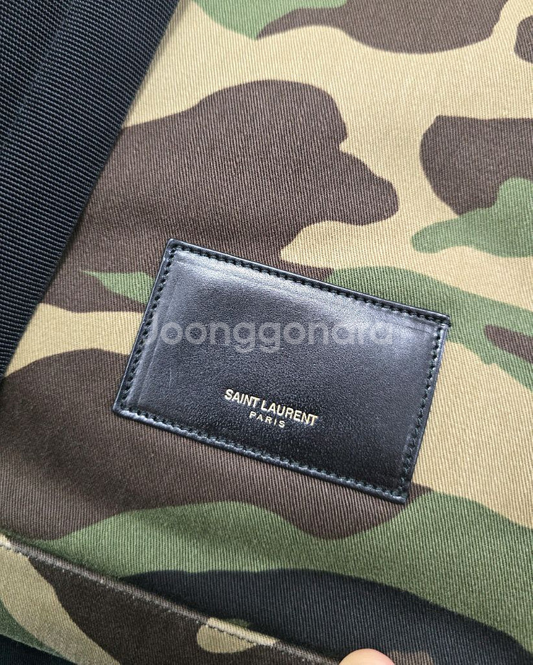 생로랑 밀리터리 백팩--4