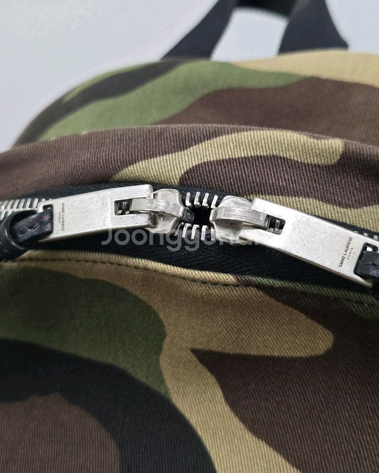 생로랑 밀리터리 백팩--5