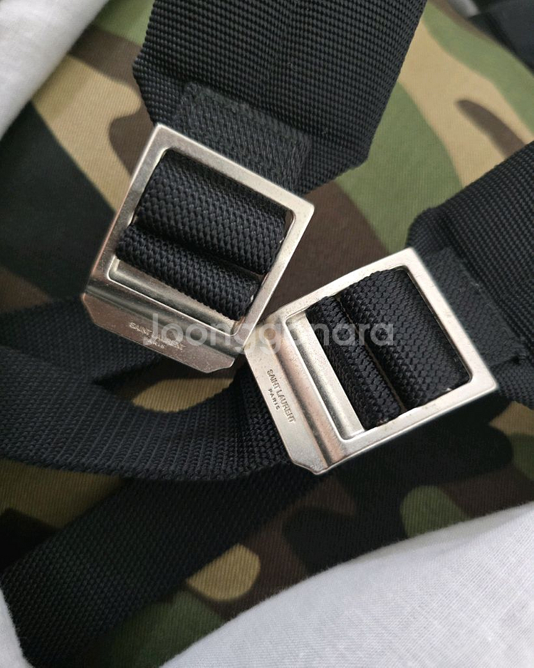 생로랑 밀리터리 백팩--8