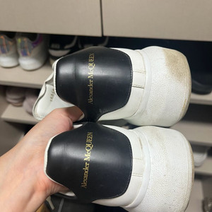 알렉산더맥퀸 오버솔 42사이즈