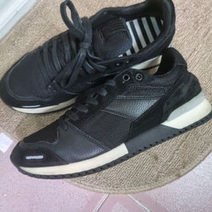 AMI 트레이너 스니커즈 265