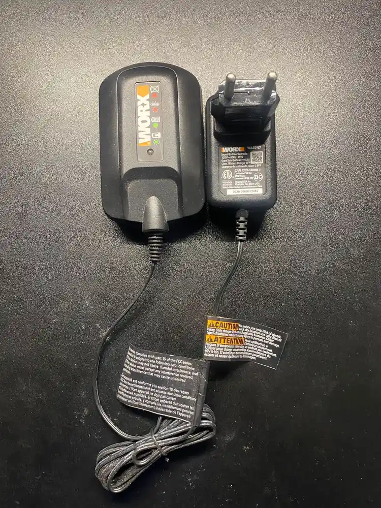 웍스 WORX 40V 배터리 WA3580 + 충전기 이미지
