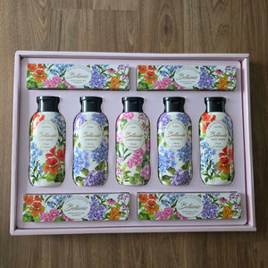 미개봉 새상품LG생활건강 보타닉퍼퓸 에디션 SR호