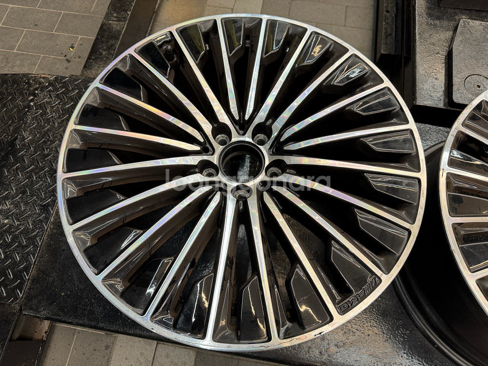 벤츠 E클래스 e450 amg 20인치 순정 마차휠--1
