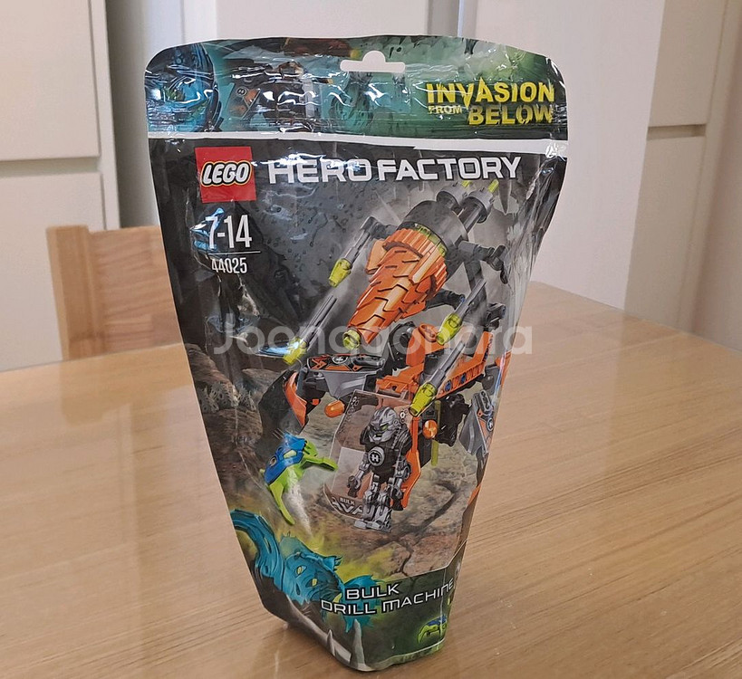 레고 히어로 팩토리 44025 새제품 판매합니다.--0