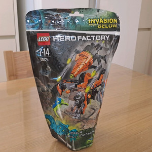 레고 히어로 팩토리 44025 새제품 판매합니다.