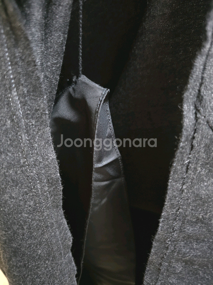 띠어리 울스커트 판매합니다--4