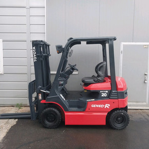 도요다 전동지게차 2.0톤 사이드쉬프트장착 8FBH20