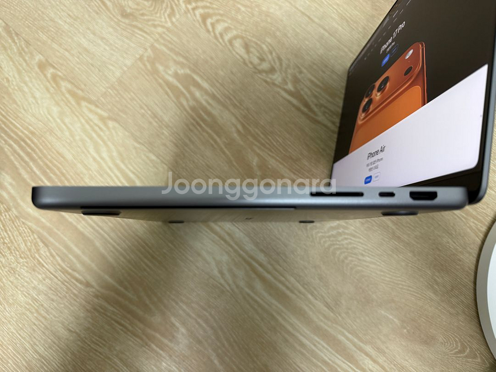 MacBook Pro 14” M2 Max CTO--1