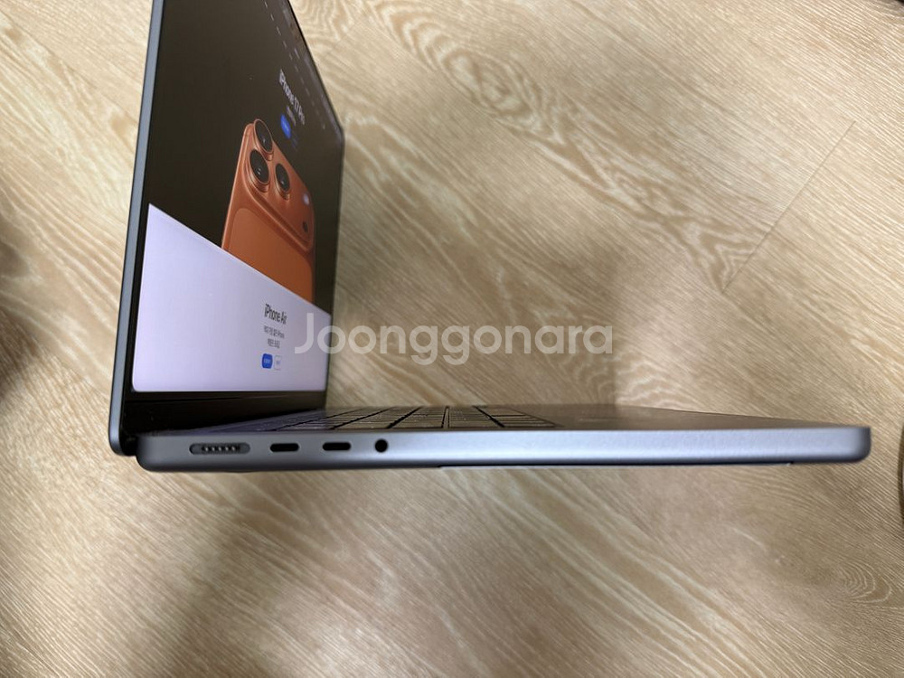 MacBook Pro 14” M2 Max CTO--3