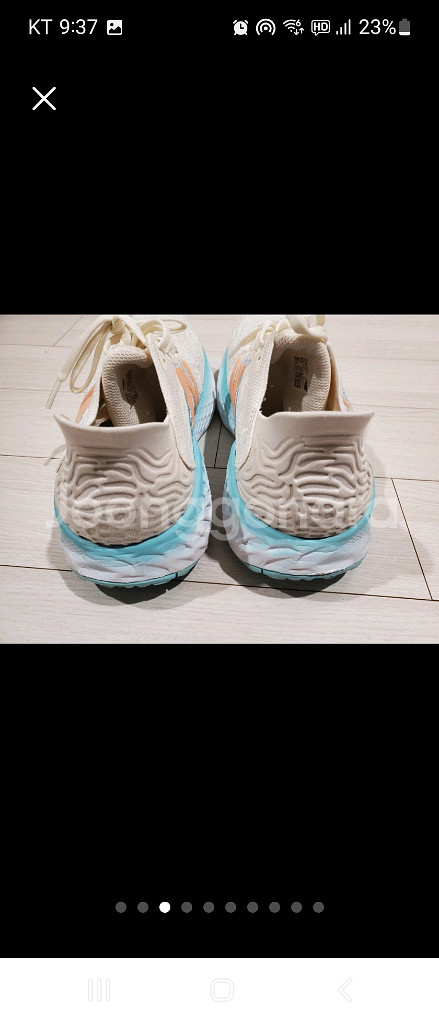 뉴발란스 운동화 1080 V10 프레쉬폼 러닝화 245--2