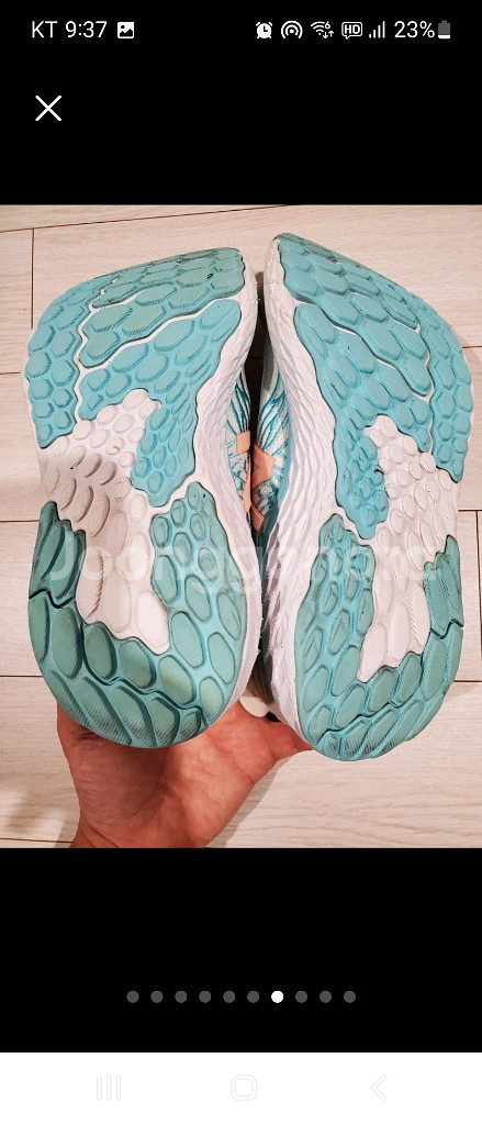 뉴발란스 운동화 1080 V10 프레쉬폼 러닝화 245--6