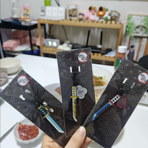 귀멸의칼날 일륜도키링 젠이츠 새상품