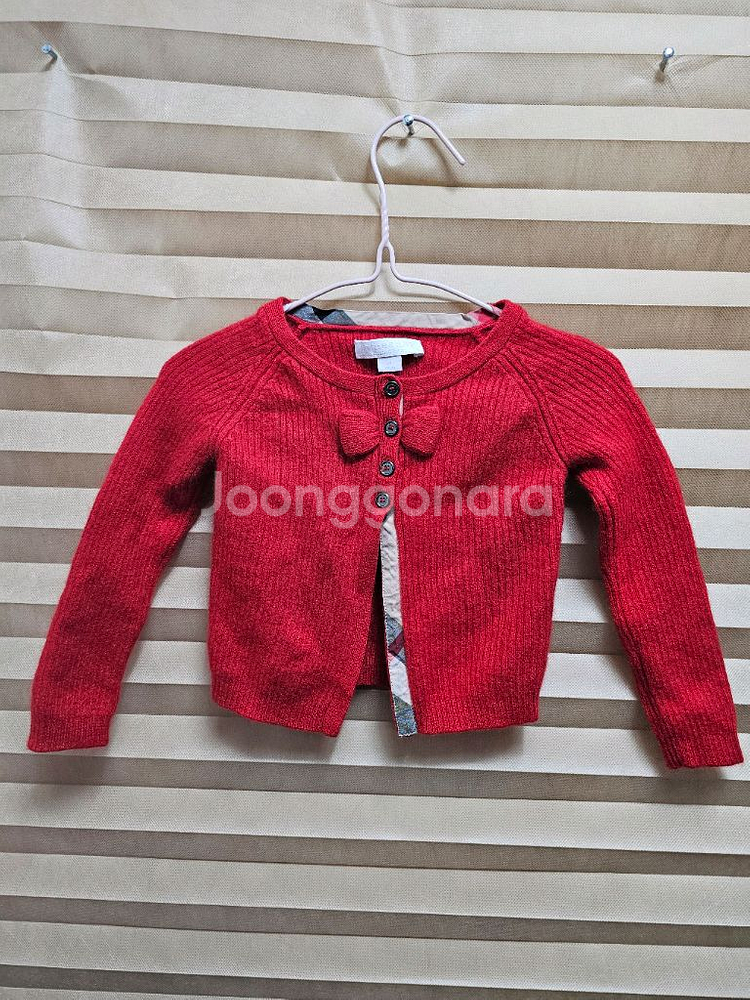 버버리 키즈 레드 니트 가디건 사이즈 2y 92cm--0