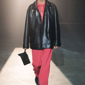 솔리드옴므 / 오버핏 가죽 자켓