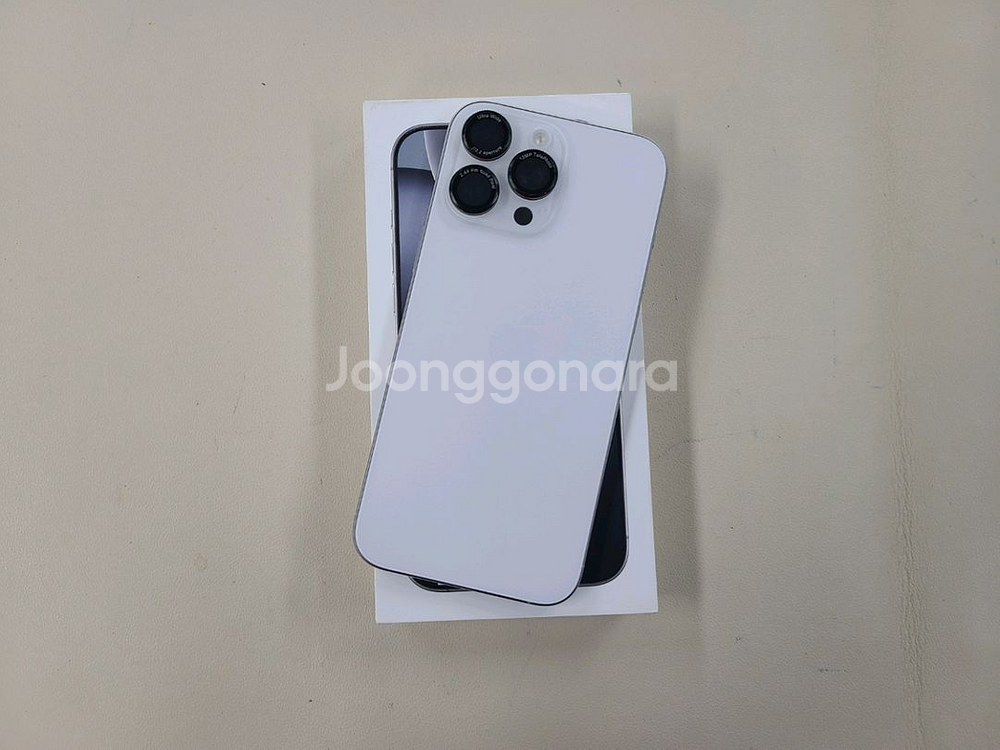 아이폰16프로맥스 512G 밧데리97프로 무기스 상태최--0