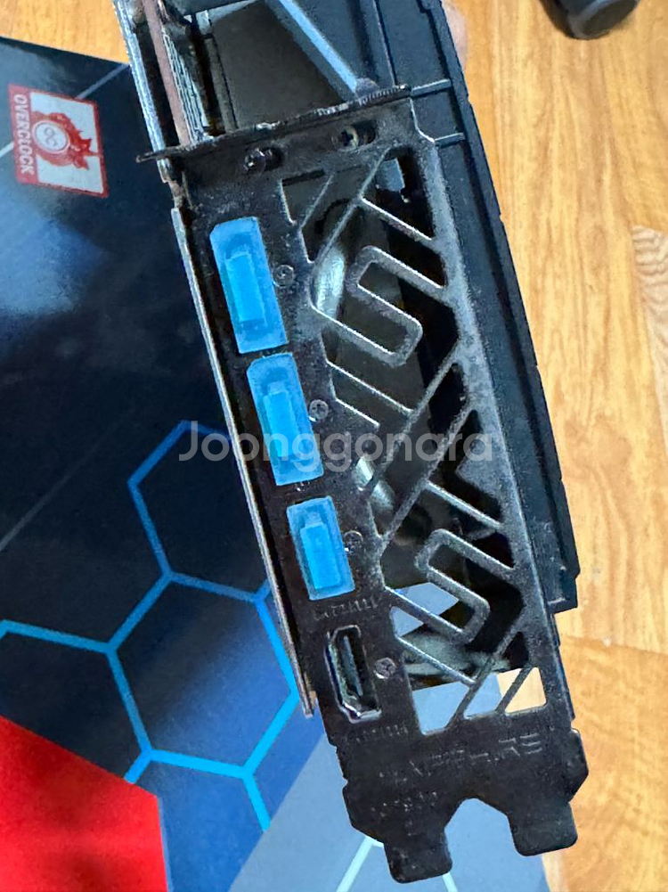 SAPPHIRE NITRO+ 5700XT--1