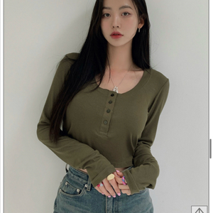 페일제이드 긴팔 크롭 티셔츠 카키