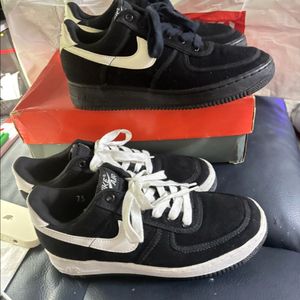 나이키 에어포스1 cvs 로우