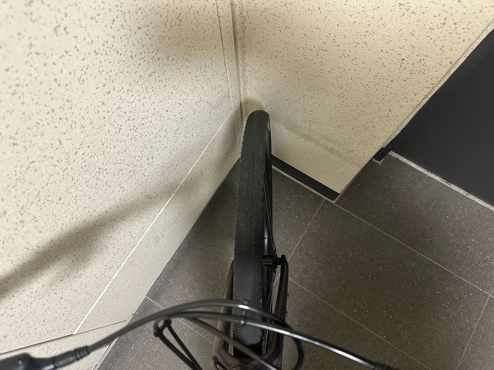 2024 자이언트 패스트로드 어드밴스 ar1 m사이즈--6