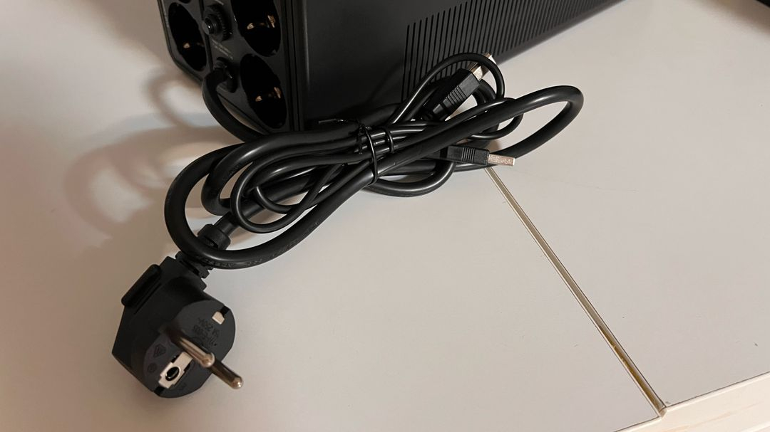 BX1600MI-GR(APC Back UPS 1600V 이미지