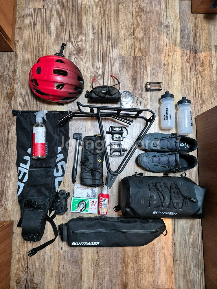 로드 자전거 트렉 도마니 AL3 2022년 투어링 세트--1