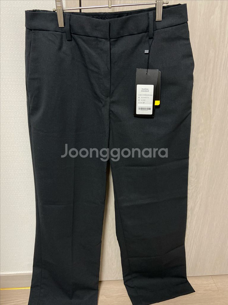 무신사 스탠다드 우먼 히든 밴딩슬랙스 차콜 27사이즈--1