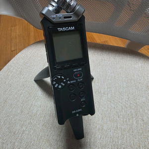 TASCAM DR-22WL 보이스 레코더 판매합니다.