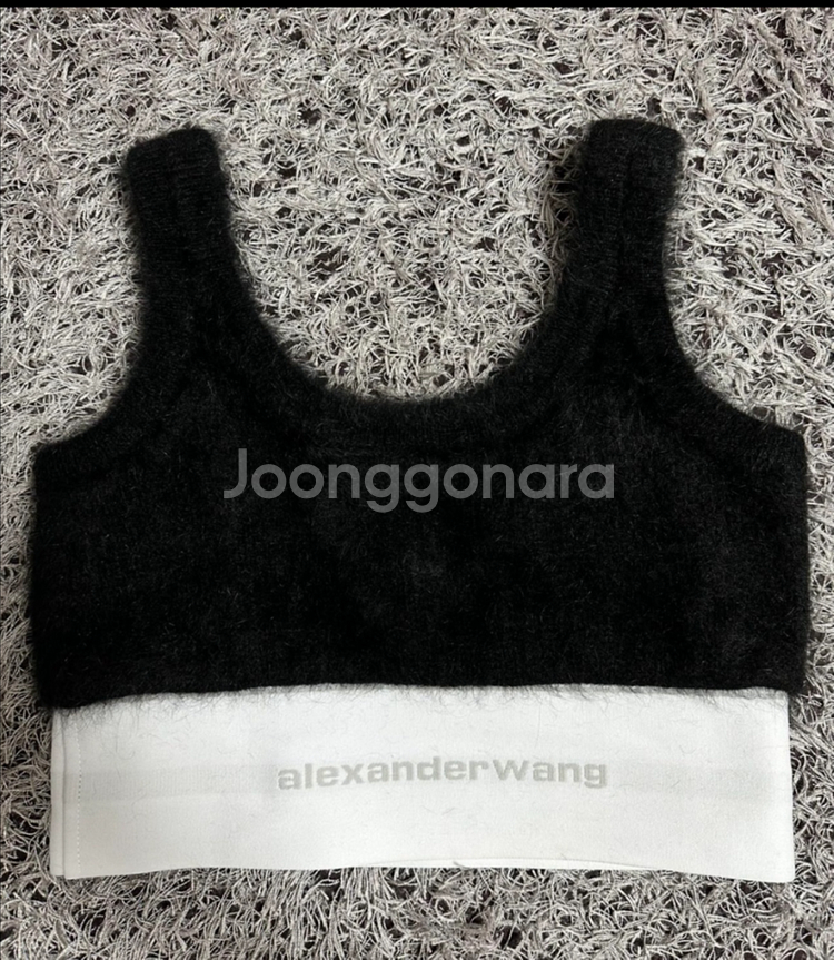 알렉산더왕 앙고라 니티드 브라탑 (택포)--0