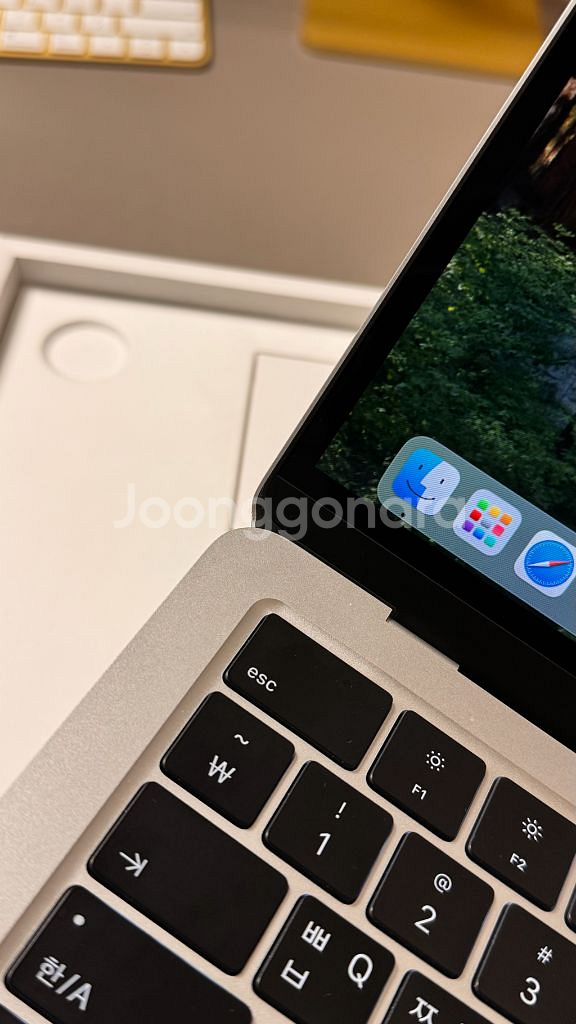 애플 맥북 에어 m2 13 실버--8