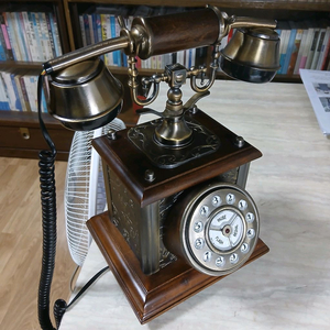 황실전화기다얼버튼식 최고품입니다