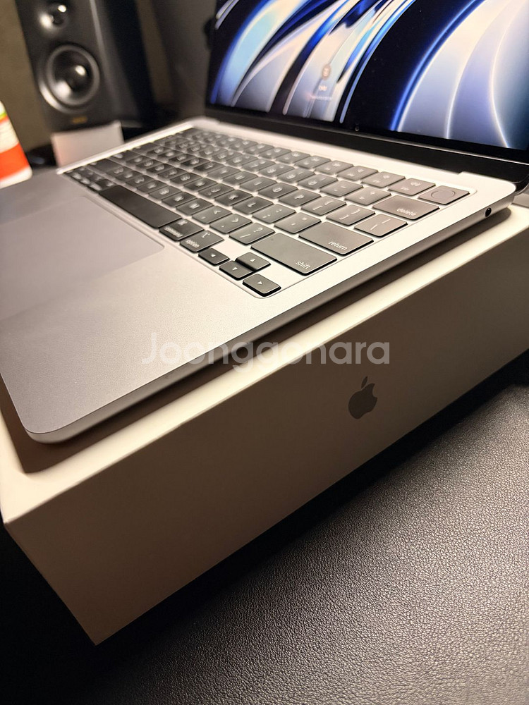 맥북에어 13 M2 16gb 256gb 스페이스그레이--2