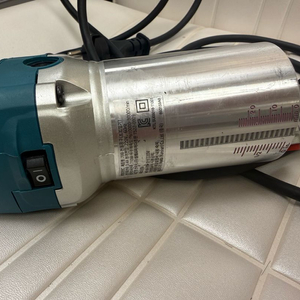 마끼다 RT0700C 전동 트리머