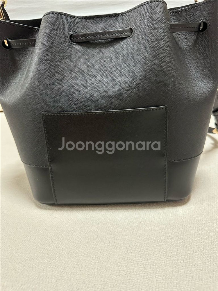 마이클코어스 버킷백--1