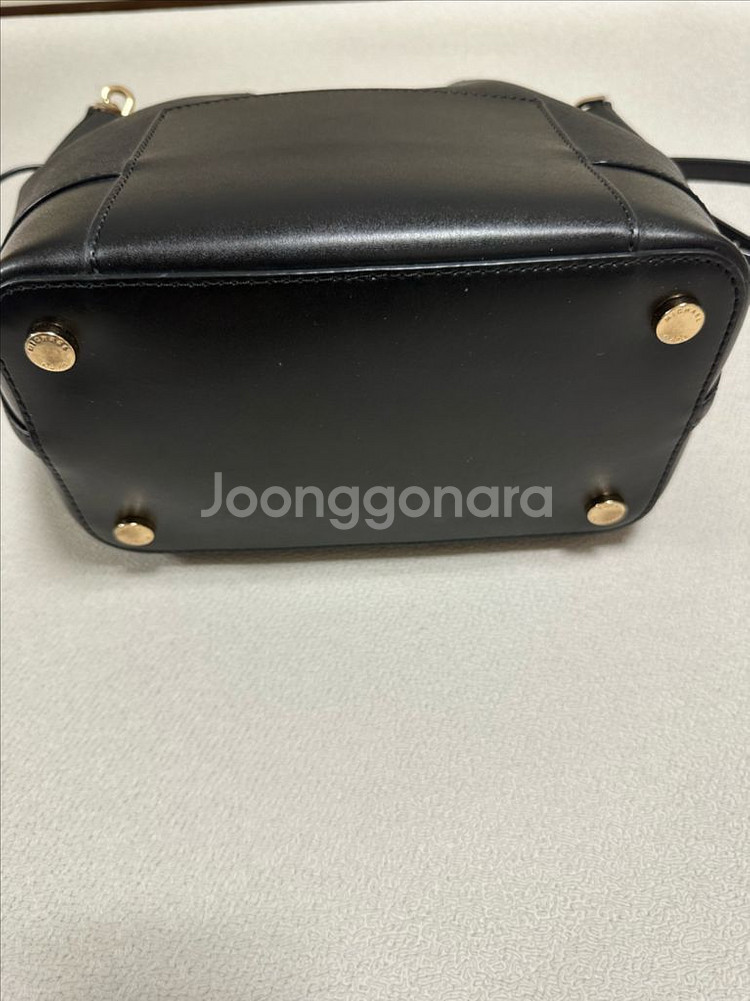 마이클코어스 버킷백--2