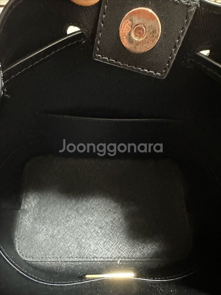 마이클코어스 버킷백--3