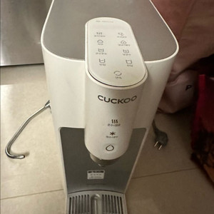 쿠쿠 냉온정수기 CP-TS011S 팝니다