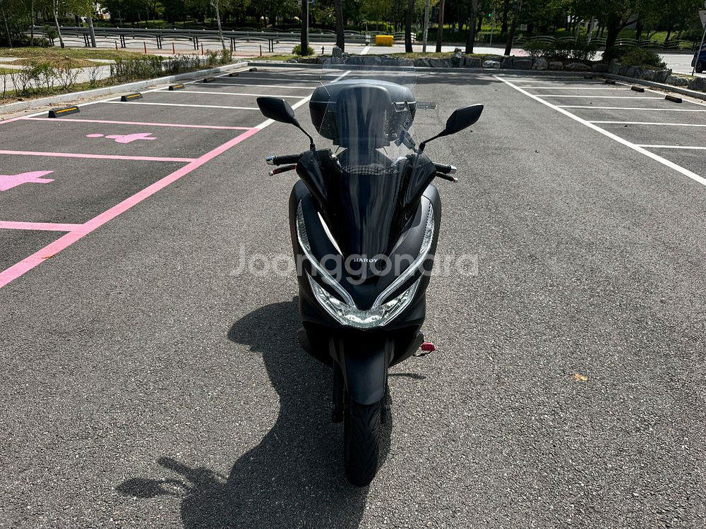혼다 더뉴 pcx125 19년형 멧블랙컬러 판매합니다--3