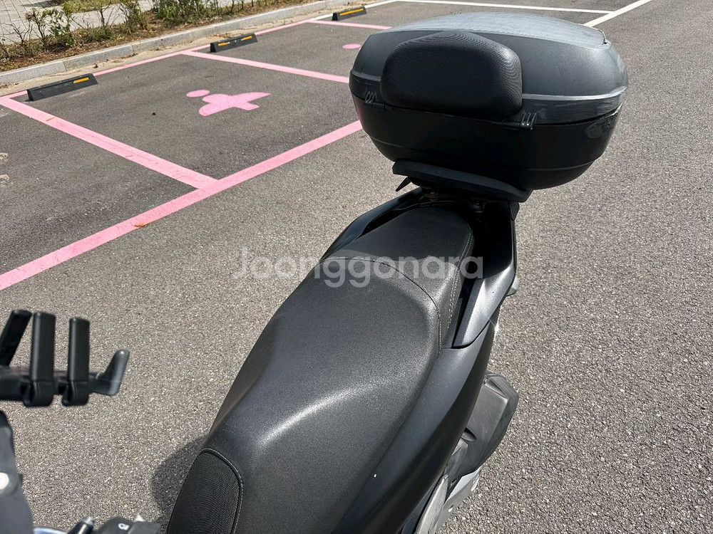 혼다 더뉴 pcx125 19년형 멧블랙컬러 판매합니다--8